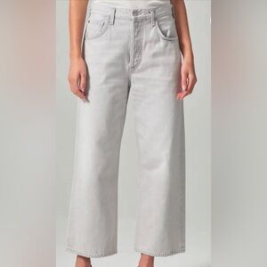 Citizens of Humanity size 29 Stylish Light Gray Wide-Leg Gaucho Jeans